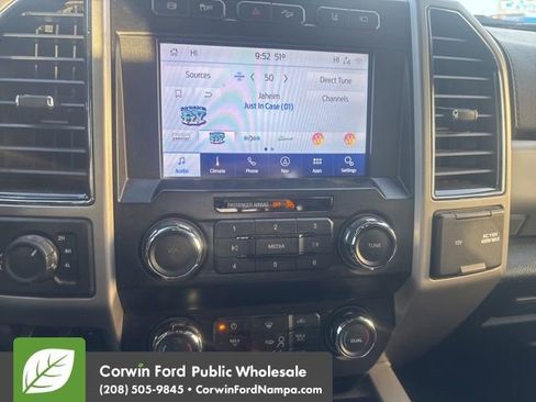 Used 2020 Ford F350 Lariat w/ Chrome Package image 15