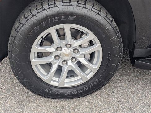 Used 2023 Chevrolet Tahoe LT image 10