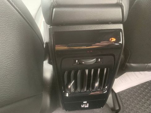 Used 2025 Jeep Compass Trailhawk w/ Trailhawk Elite Group image 27