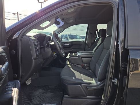 Used 2021 Chevrolet Silverado 1500 Custom Trail Boss w/ Midnight Edition image 9