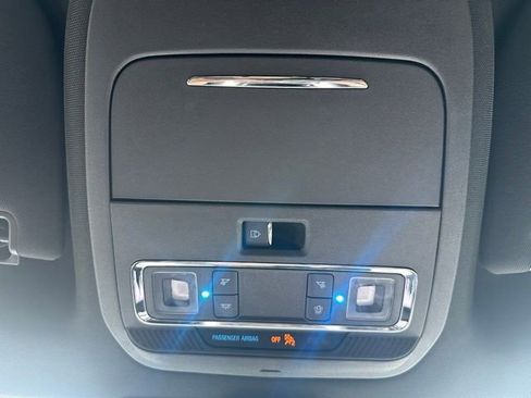 Used 2025 Ford F250 Platinum image 31