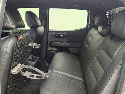 Used 2018 Toyota Tacoma TRD Pro AWD/4WD image 23