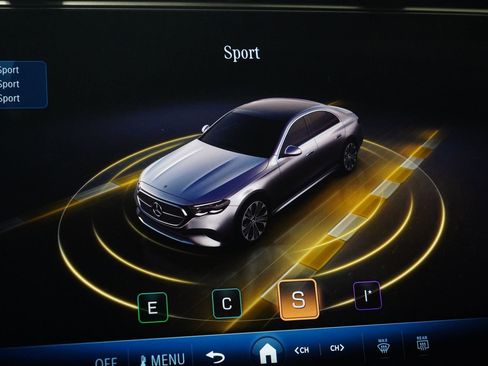 Certified 2025 Mercedes-Benz E 350 4MATIC Sedan image 23