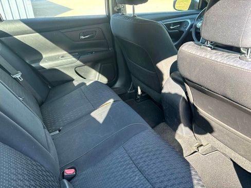 Used 2017 Nissan Altima 2.5 S w/ Power Driver Seat Package FWD image 19