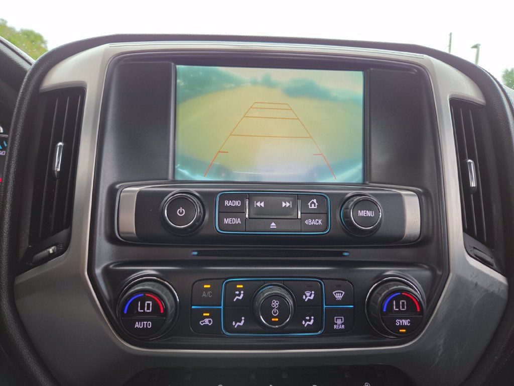 Used 2018 GMC Sierra 2500 SLE w/ HD SLE Preferred Plus Package AWD/4WD image 35
