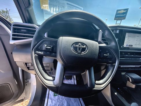 Used 2025 Toyota Tundra SR5 RWD image 11