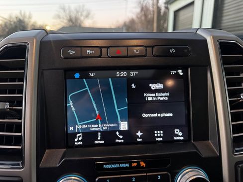 Used 2018 Ford F150 King Ranch w/ Equipment Group 601A Luxury image 25