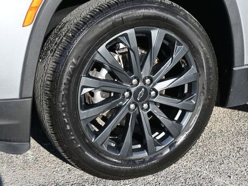 Used 2023 Chevrolet Traverse RS image 27