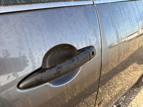 Used 2024 Nissan Sentra S image 10