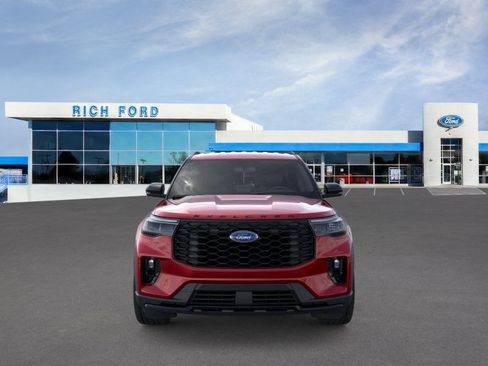 New 2026 Ford Explorer ST-Line w/ ST-Line Street Pack AWD/4WD image 6