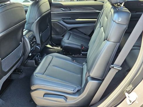 New 2025 Jeep Grand Cherokee L Limited RWD image 5