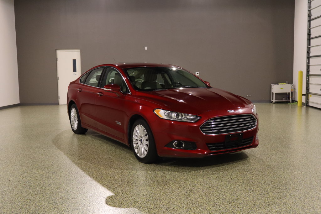 Used 2014 Ford Fusion Energi SE w/ Driver Assist Package FWD image 1
