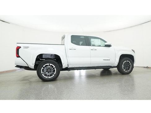 New 2025 Toyota Tacoma TRD Sport image 26