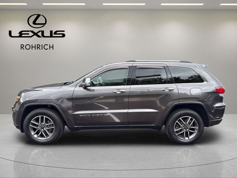 Used 2020 Jeep Grand Cherokee Limited w/ Premium Lighting Group AWD/4WD image 9