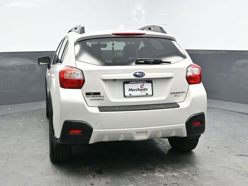 Used 2017 Subaru Crosstrek 2.0i Limited image 5