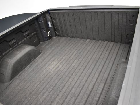 Used 2022 Chevrolet Silverado 1500 Custom Trail Boss image 40