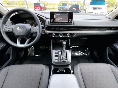 Used 2024 Honda CR-V EX image 15