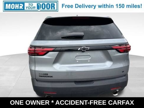 Used 2023 Chevrolet Traverse LT FWD image 7