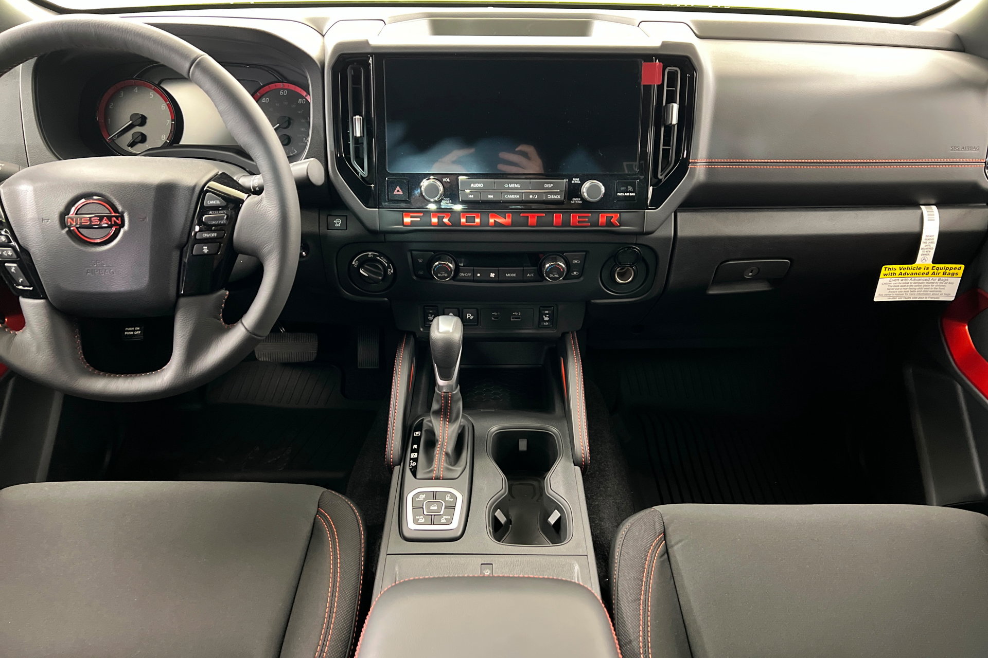 New 2026 Nissan Frontier PRO-4X w/ Pro-4x Convenience Package AWD/4WD image 13