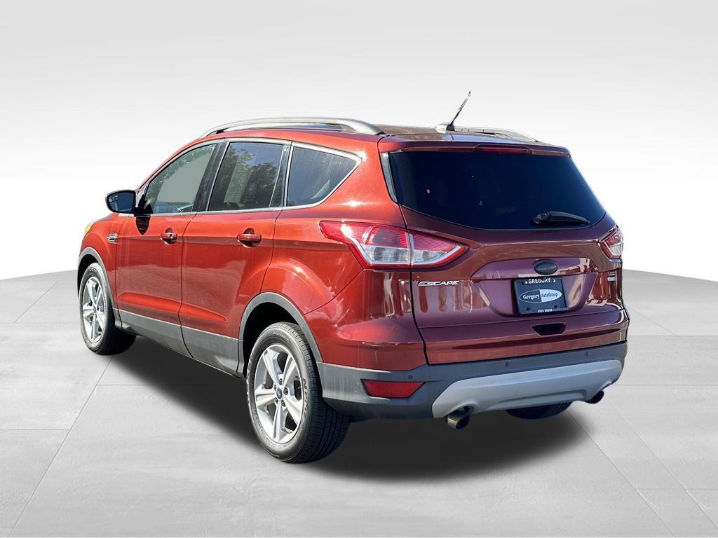 Used 2015 Ford Escape SE w/ Equipment Group 201A AWD/4WD image 9