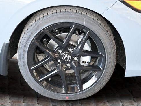 New 2025 Honda Civic Sport image 38