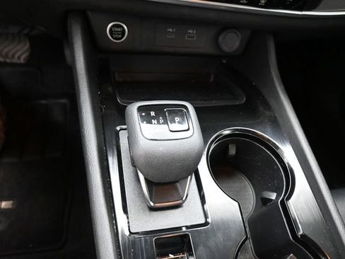 Used 2023 Nissan Rogue SV w/ SV Premium B Package image 24