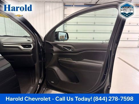 Used 2019 GMC Acadia SLT w/ GMC Pro Grade Package AWD/4WD image 11