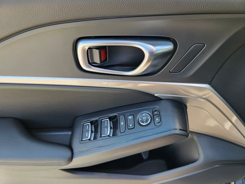 Used 2025 Acura Integra FWD image 17