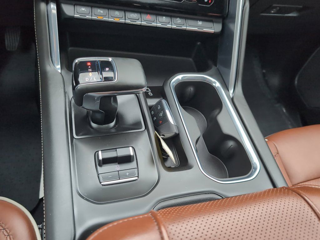 Used 2023 GMC Sierra 1500 Denali Ultimate AWD/4WD image 31