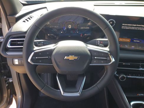 New 2026 Chevrolet Traverse LT w/ Driver Confidence Package image 21