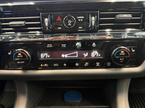 New 2026 Nissan Pathfinder Rock Creek image 19