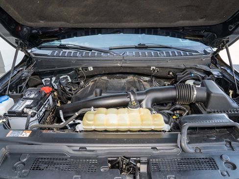 Used 2020 Ford Expedition XLT w/ Equipment Group 202A image 25