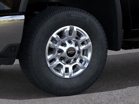 New 2025 Chevrolet Silverado 2500 LT w/ Safety Package image 14