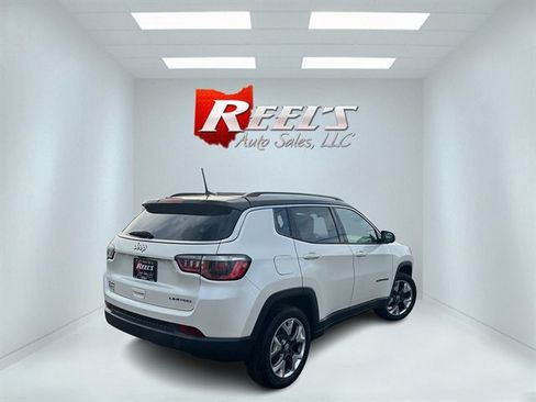 Used 2018 Jeep Compass Limited AWD/4WD image 8