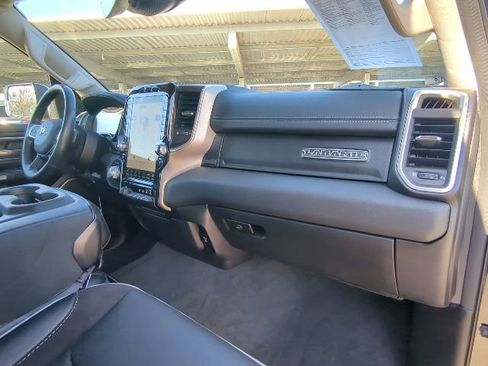 Used 2022 RAM 1500 Laramie image 24