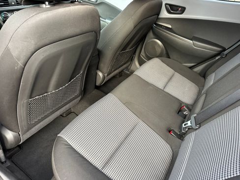 Used 2019 Hyundai Kona SEL image 12