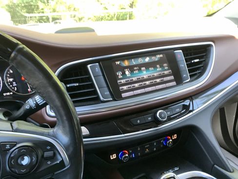 Used 2019 Buick Enclave Avenir w/ Avenir Technology Package FWD image 15