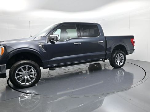 Used 2022 Ford F150 Lariat w/ Max Trailer Tow Package image 4
