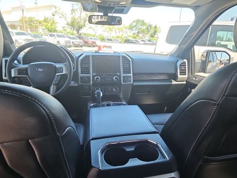 Used 2020 Ford F150 Lariat w/ Equipment Group 502A Luxury AWD/4WD image 10