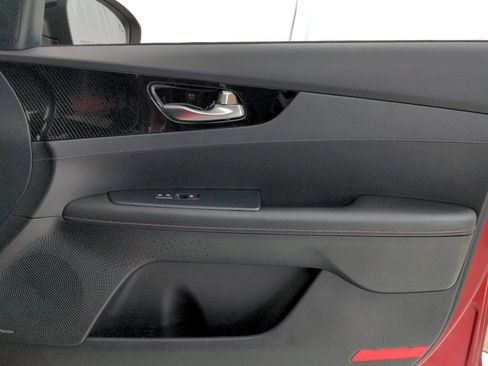 Used 2020 Kia Forte GT w/ GT2 Package image 32