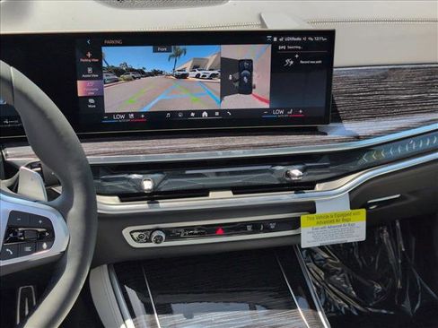 New 2026 BMW X5 xDrive50e w/ M Sport Package AWD/4WD image 11