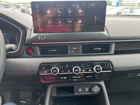 New 2026 Honda Pilot EX-L image 9