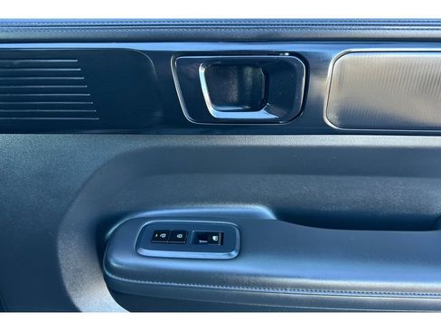 Used 2025 Hyundai Santa Fe Calligraphy image 19