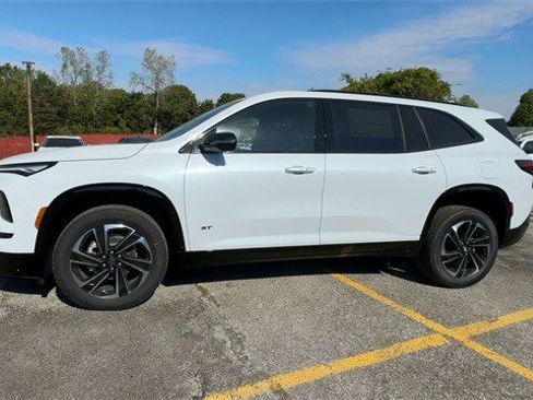 New 2026 Buick Enclave Sport Touring w/ Power Package image 5