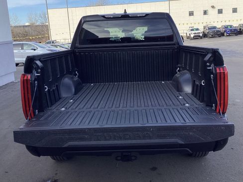 New 2026 Toyota Tundra SR5 image 9