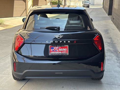 New 2026 MINI Cooper S FWD image 3