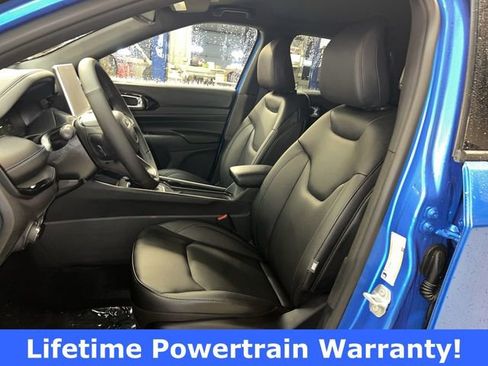 New 2026 Jeep Compass Limited image 15