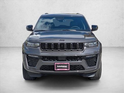 New 2026 Jeep Grand Cherokee Limited Reserve image 6
