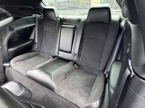 Used 2021 Dodge Challenger R/T Scat Pack w/ Plus Package RWD image 37