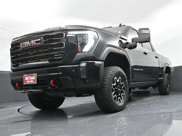 Used 2024 GMC Sierra 2500 AT4X AWD/4WD image 35